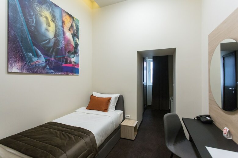 Hotel Grand Hedonist