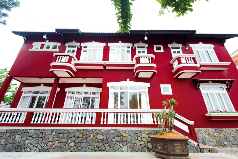 Hotel Adamas Villa Dalat