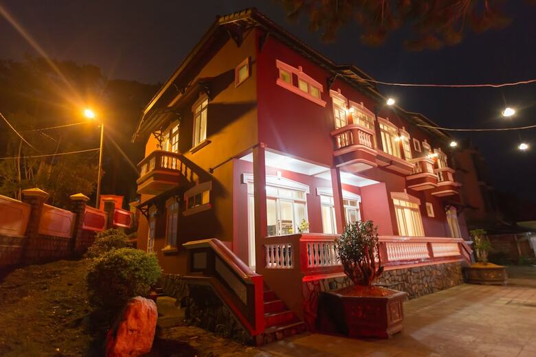 Hotel Adamas Villa Dalat