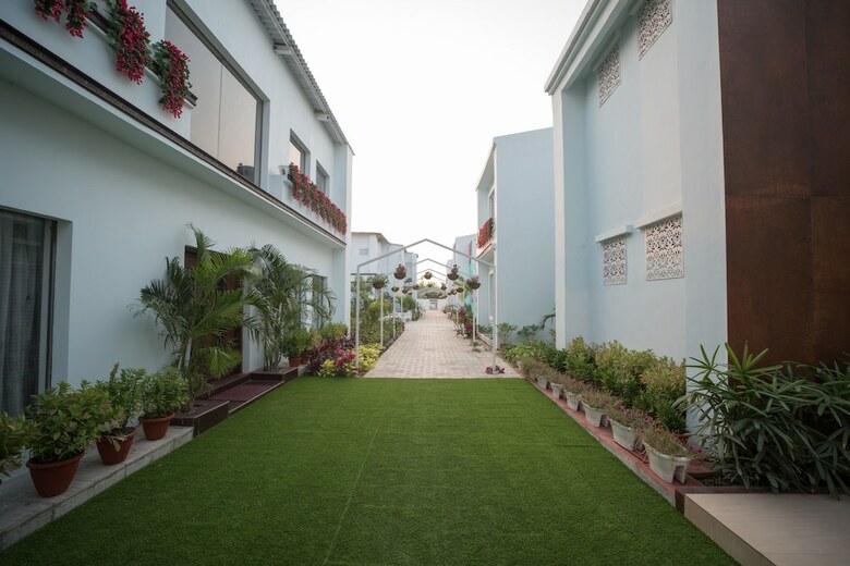 Hotel Vedas Wellness City
