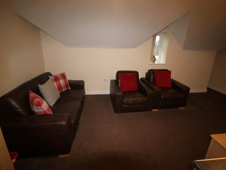 2 Bed Apartment Llandaff Cardiff By Cardiff Holiday Homes