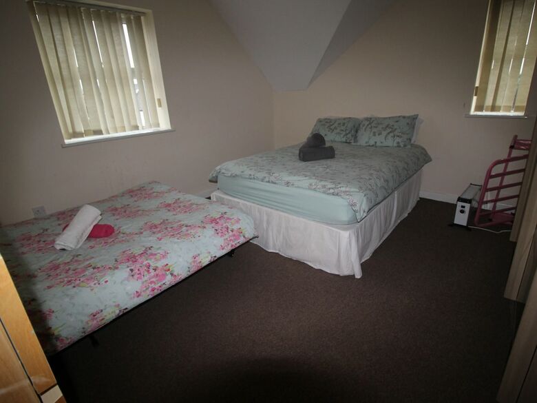 2 Bed Apartment Llandaff Cardiff By Cardiff Holiday Homes