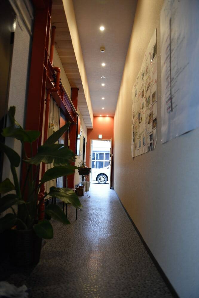 Hostal Tokyo Mika House - Hostel
