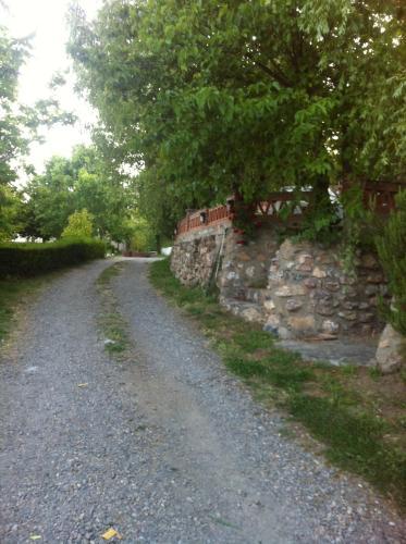 Camping El Balcon De Pitres