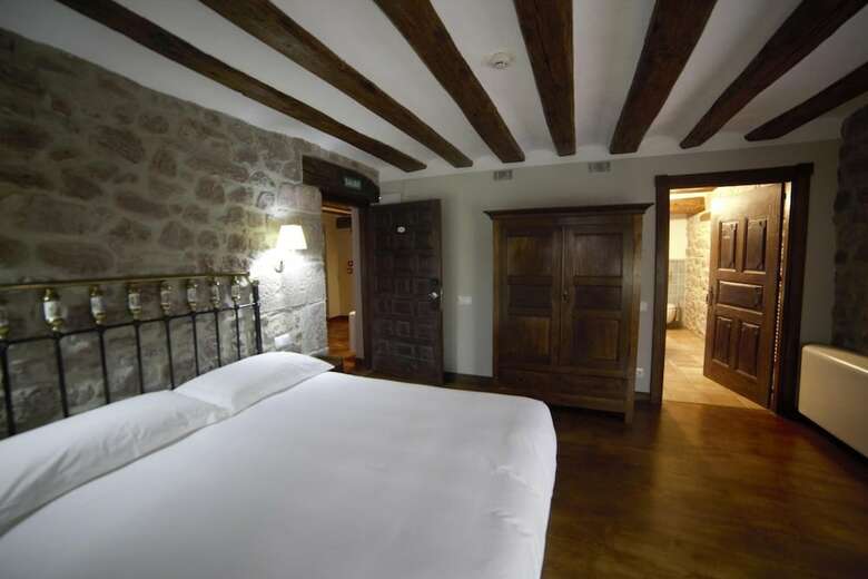 Hotel Latorri�n De Ane