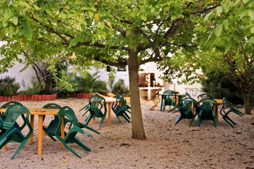 Hostal El Jara�z De Pe�olite