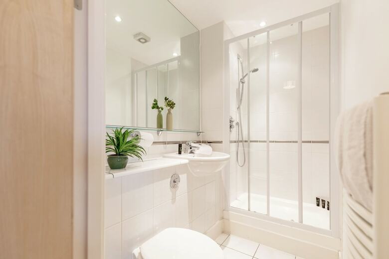 Roomspace Apartments -central Walk