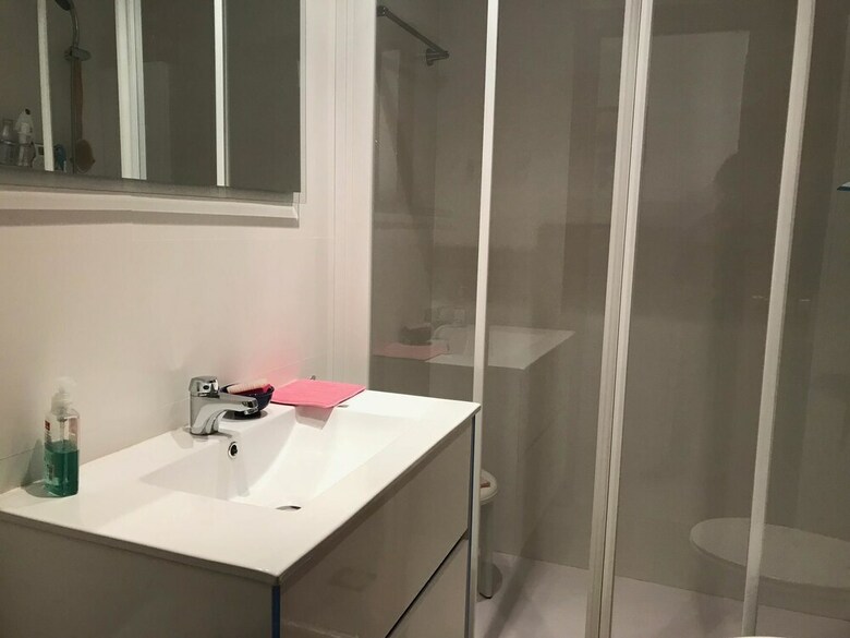 Apartamentos Piso Reformado Lepanto - 119c
