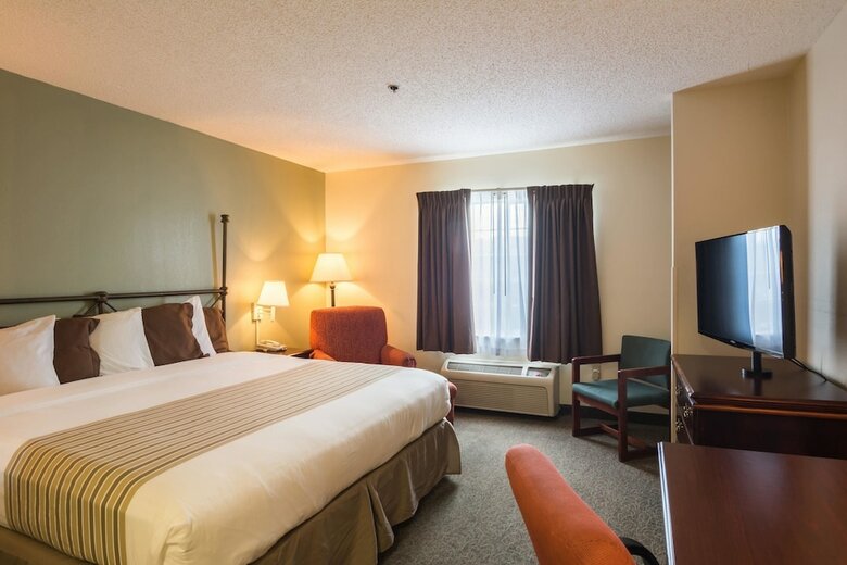 Suburban Hotel Duluth