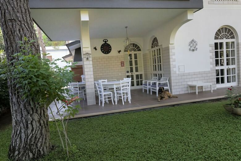Bed & Breakfast La Maison Blanche