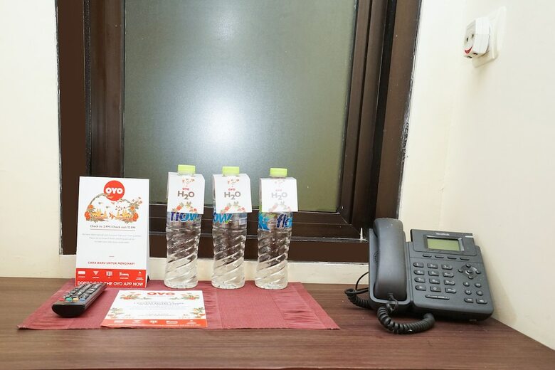 Hostal Oyo 275 Hotel Kita