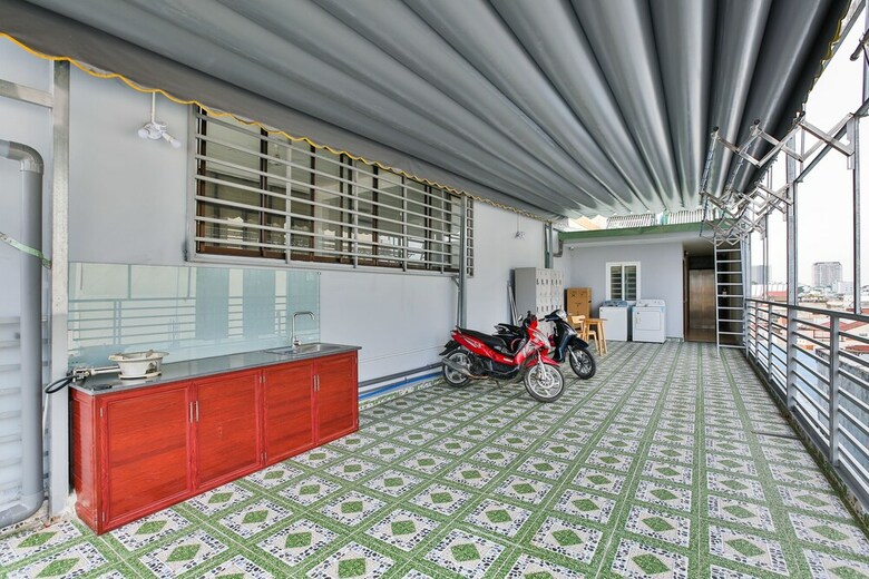 Hotel Goldstay 218