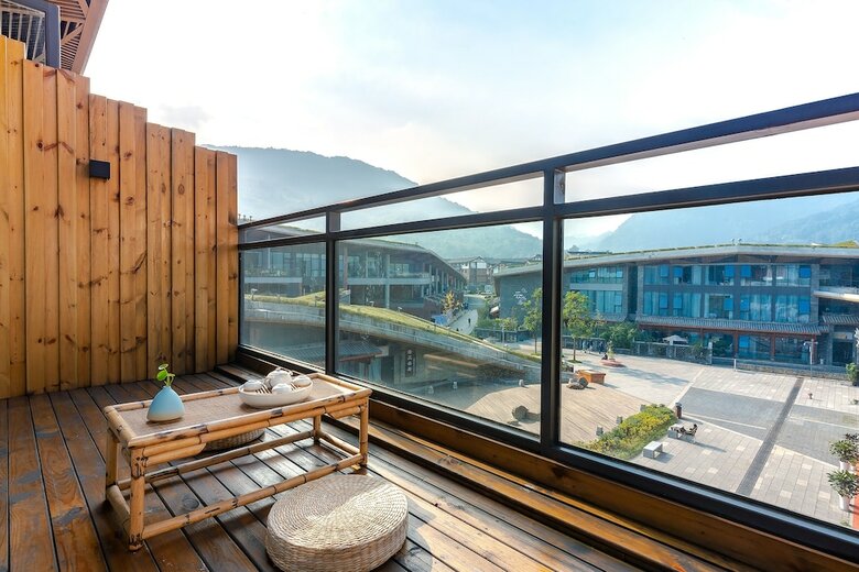 Bed & Breakfast Emei Van Stars Mountain Lodge