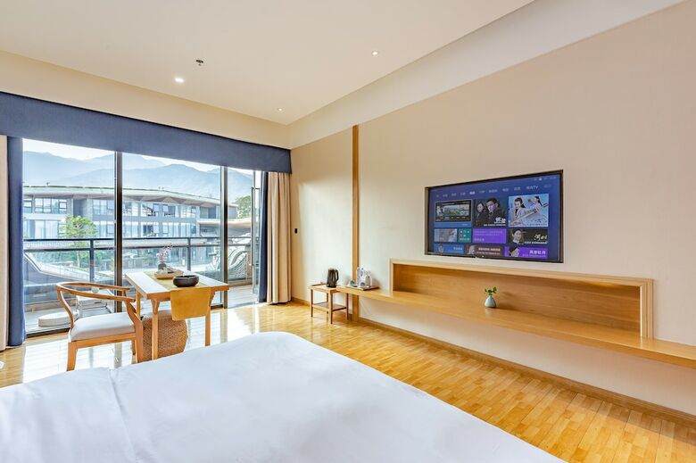 Bed & Breakfast Emei Van Stars Mountain Lodge