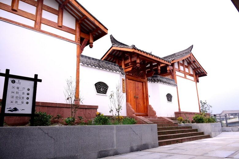 Bed & Breakfast Emei Van Stars Mountain Lodge