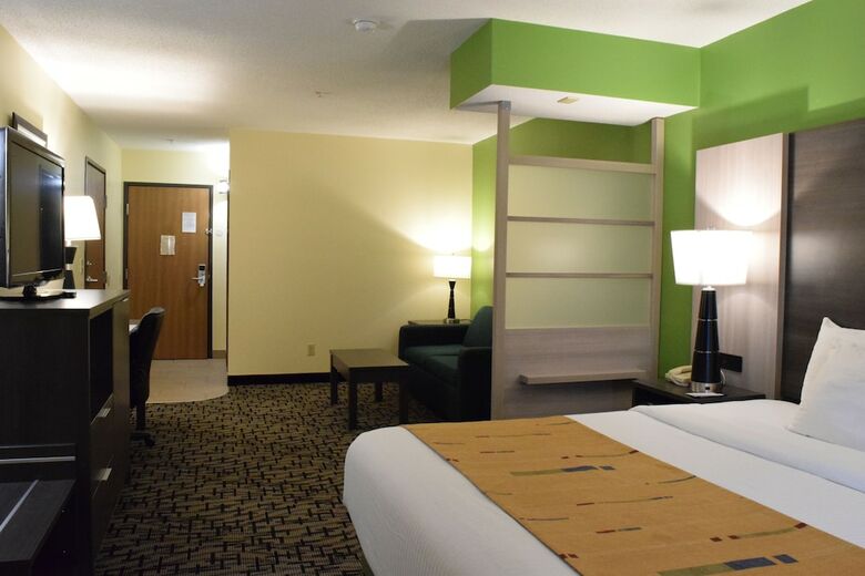 Hotel Best Western Crown Inn & Suites
