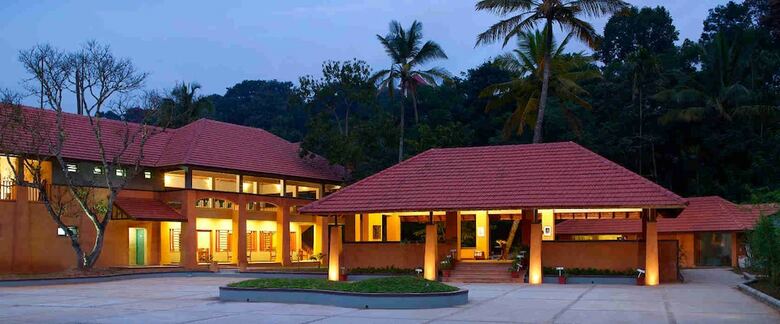 Hotel Abad Green Forest