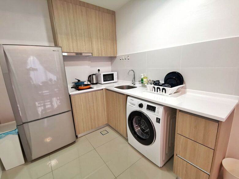 Tropicana 218 Suites