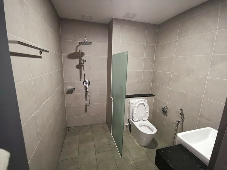 Tropicana 218 Suites