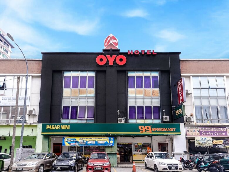 Oyo 587 The Dream Hotel