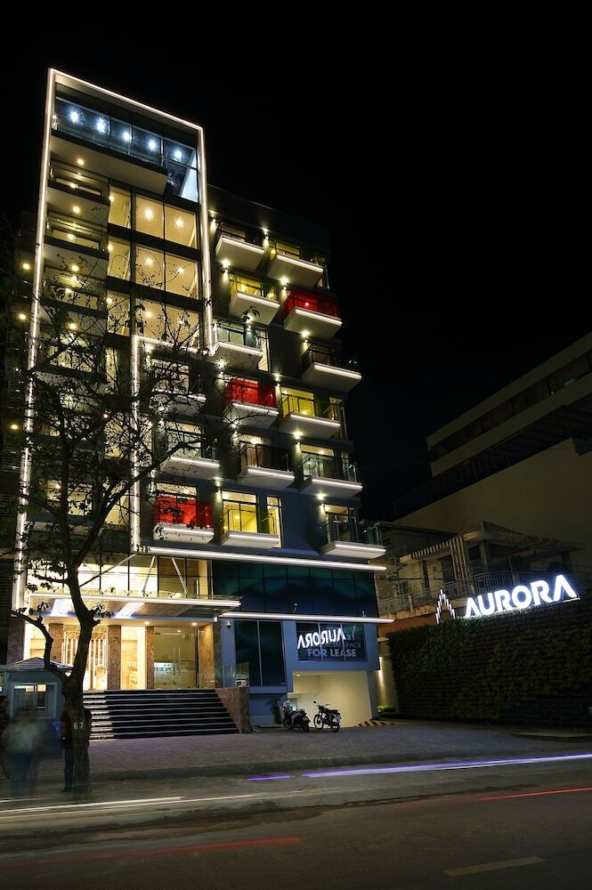 Hotel Aurora Western Village