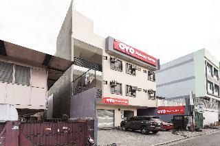 Hotel Oyo 112 Majesty Suites