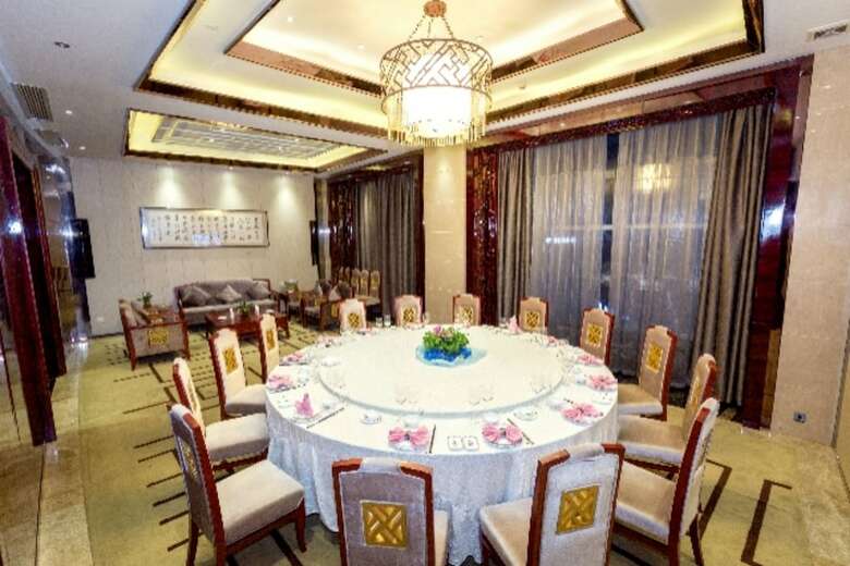 Hubei Huatian Hotel