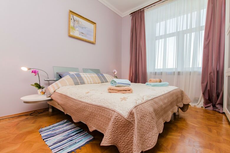 Apartmenty Uyut Stalinsky Ampir