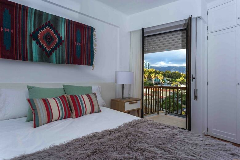 Apartamentos Ba�a Cliff View