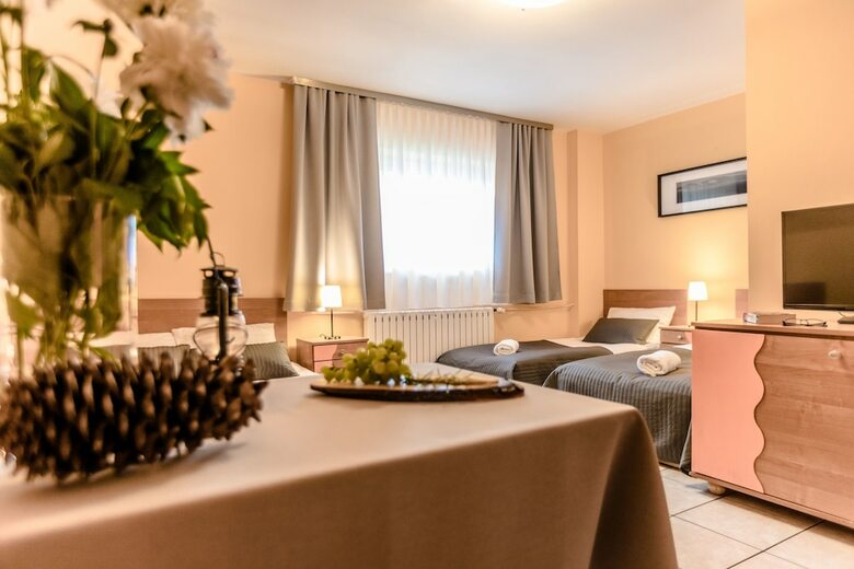 Hotel Liberta Inn