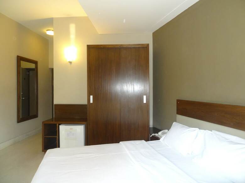 Hotel Ashrafee