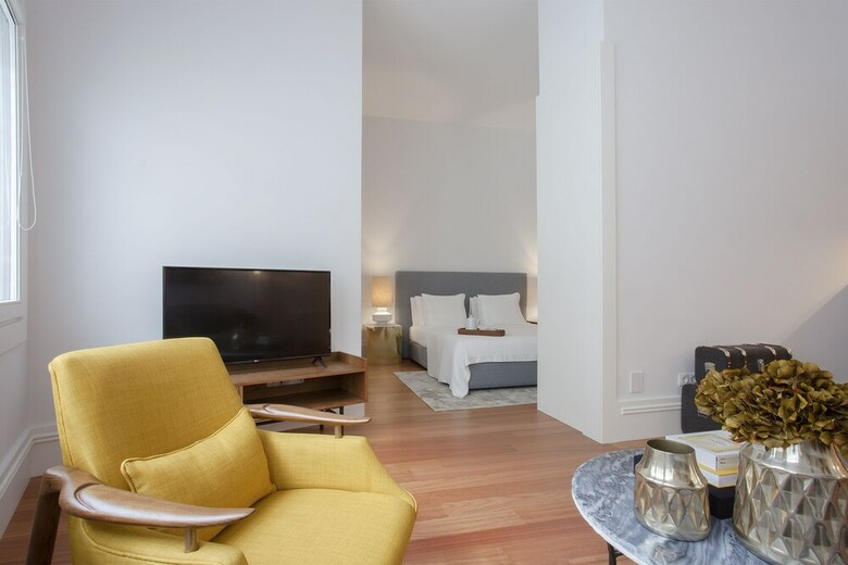 Liiiving - Aliados Luxury Apartments