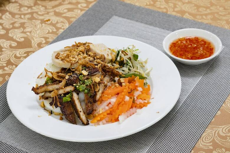 Phuc Ngoc Hotel
