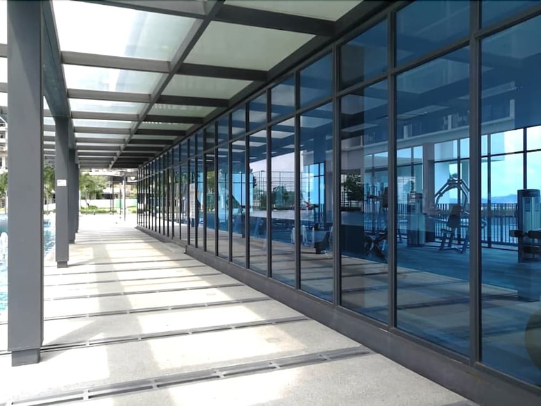 Hotel Trefoil Setia Alam B32