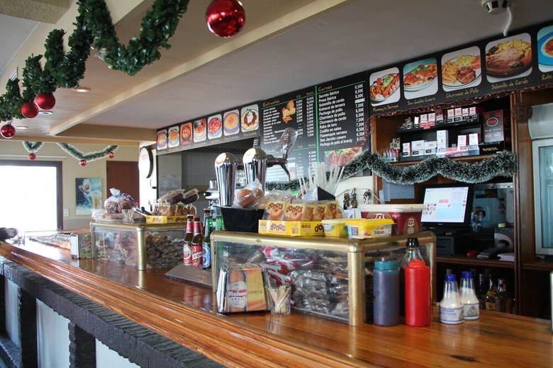 Hostal Restaurante Carlos III