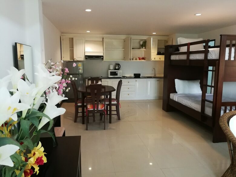 Hotel Baan Waru Seaview