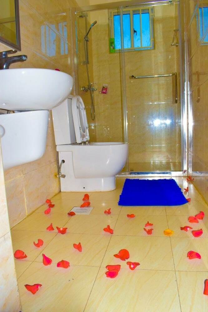 Apartamentos Mayberry Airport Homestay
