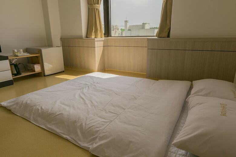 Chungmu Beach Hotel