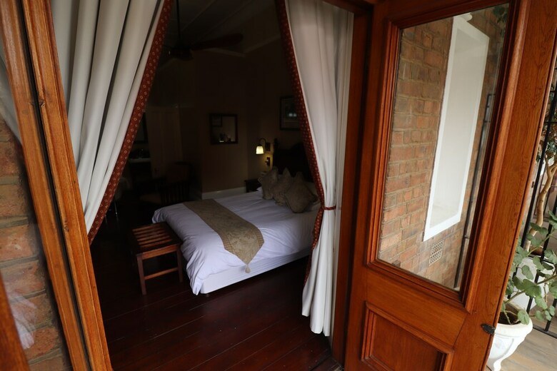 Kimberley Club Boutique Hotel