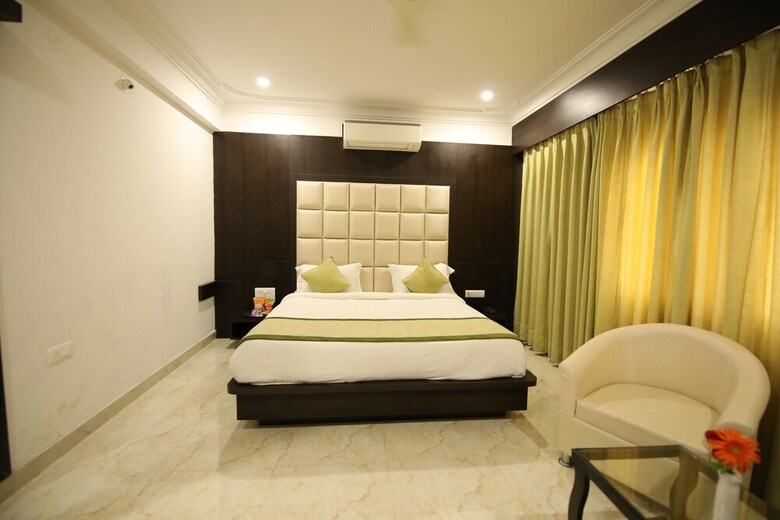 Hotel Bauji Palace
