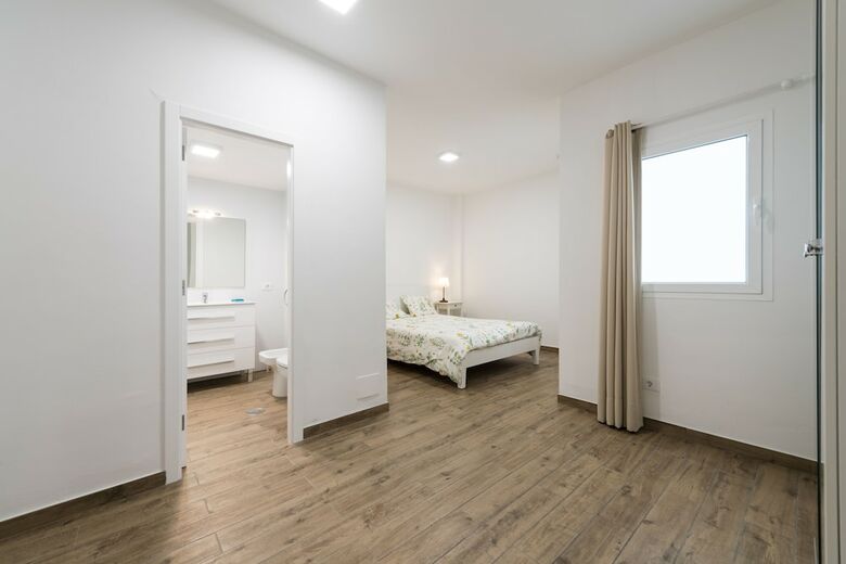 Seafront Apartment Las Canteras Beach