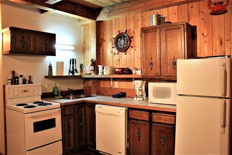 Black Bear Cottage