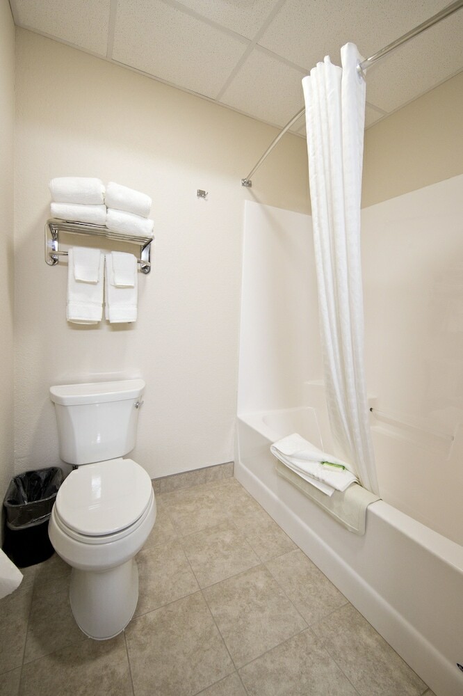 Hotel Cobblestone Inn & Suites ? Manchester