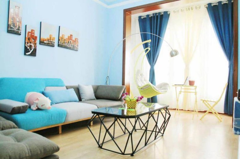 Xinhe Apartment