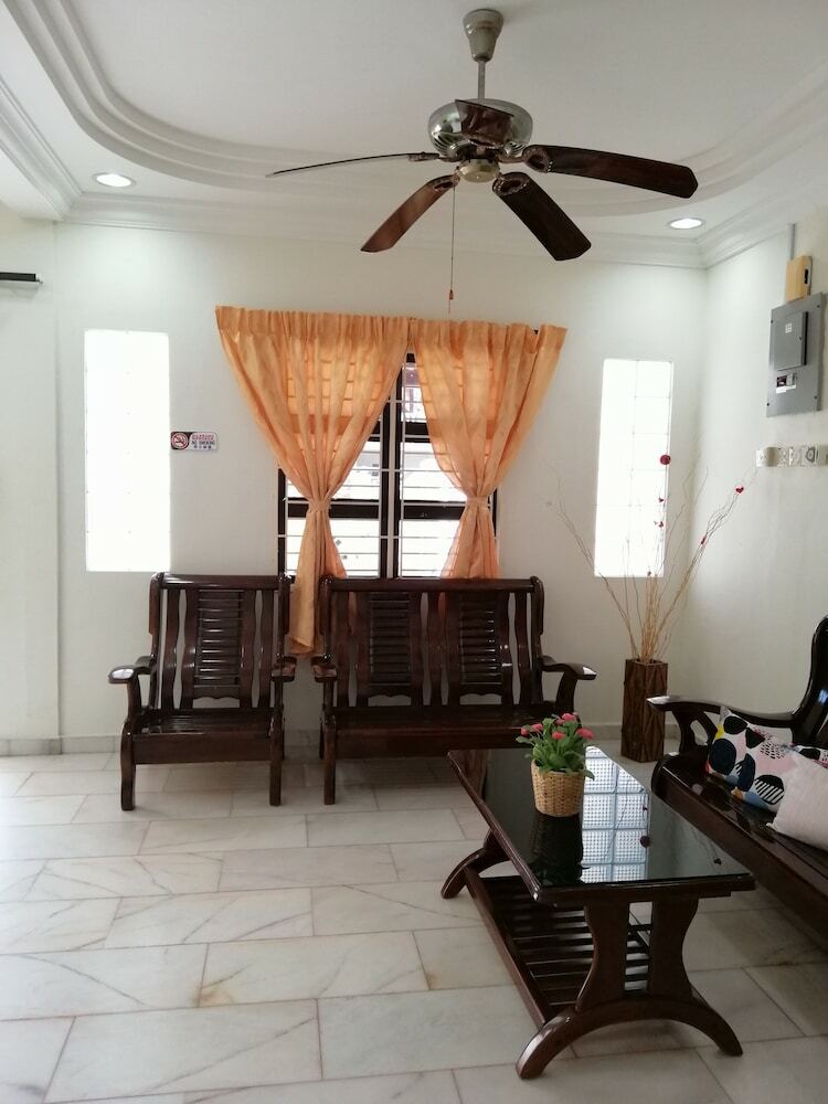 Hotel Staywonderful01 Kota Laksamana