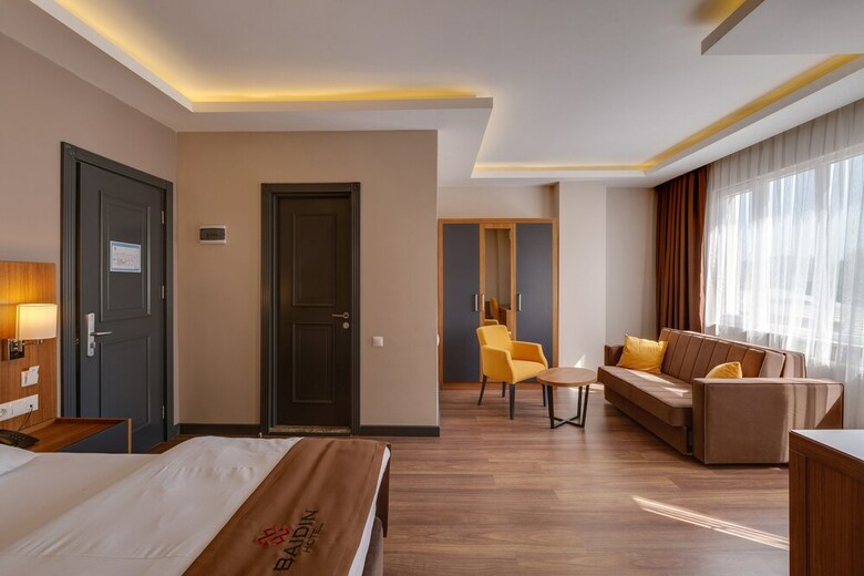 Baidin Hotel
