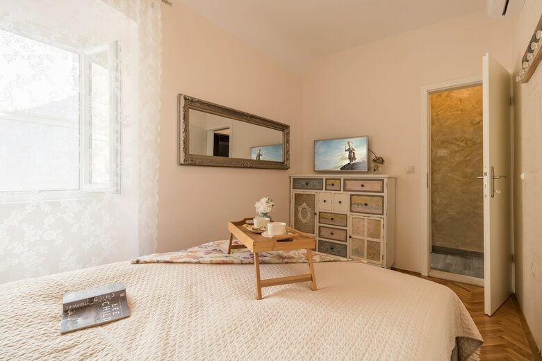 Hotel Apartments And Rooms Perla