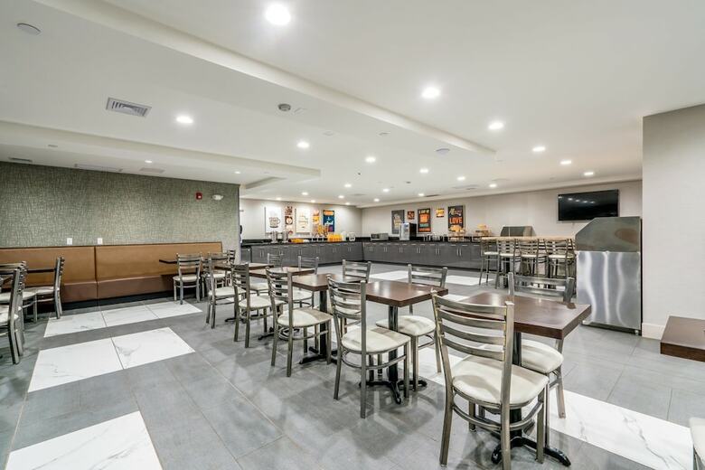 Letap Hotel Near Airtrain Jfk Airport