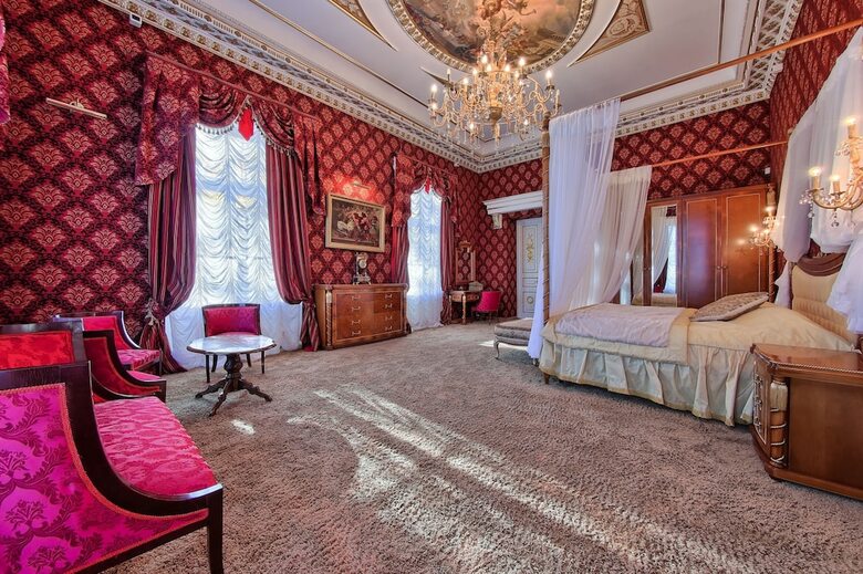 Hotel Palace Yelizavetino