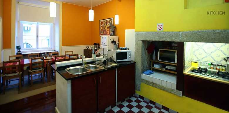 Hostal Rossio Hostel